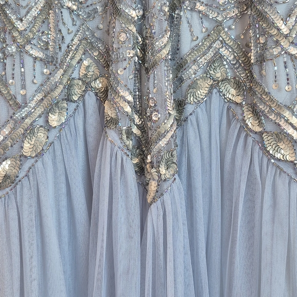 Stunning Downton Abbey Gown - Picture 8 of 12